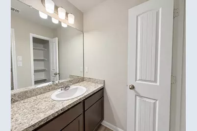 3216 Moore Avenue, Bay City, TX 77414 - Photo 6