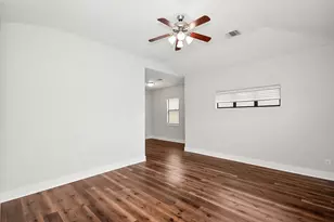 1121 W 17th St, Houston, TX 77008 - Photo 18