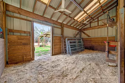 5434 Pine Springs Court, Conroe, TX 77304 - Photo 32