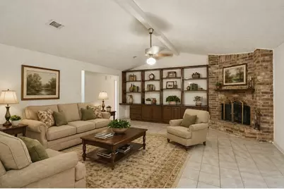 619 Pinewood Drive, Conroe, TX 77385 - Photo 10