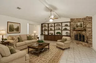619 Pinewood Dr, Conroe, TX 77385 - Photo 10