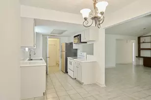 619 Pinewood Dr, Conroe, TX 77385 - Photo 18