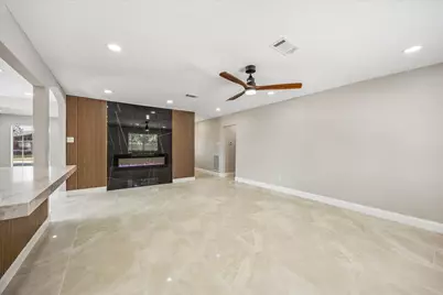 11027 Sagehill Drive, Houston, TX 77089 - Photo 10