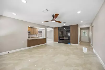 11027 Sagehill Drive, Houston, TX 77089 - Photo 2