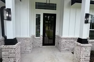 5118 Sleepy Point, Willis, TX 77318 - Photo 2