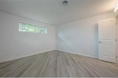 1209 Pine Street, Alvin, TX 77511 - Photo 10