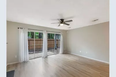 2709 S Millbend Drive, The Woodlands, TX 77380 - Photo 18