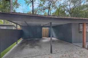 2709 S Millbend Dr, The Woodlands, TX 77380 - Photo 4