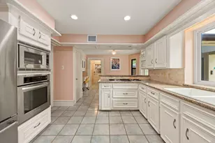 12914 Ivyforest Dr, Cypress, TX 77429 - Photo 16
