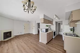 2750 Holly Hall St, Houston, TX 77054 - Photo 20