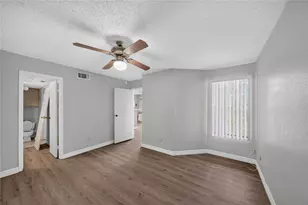2750 Holly Hall St, Houston, TX 77054 - Photo 2