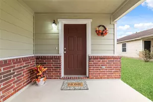 21311 Shadow River Ln, Spring, TX 77379 - Photo 2
