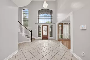 8027 Danette Ct, Houston, TX 77379 - Photo 2