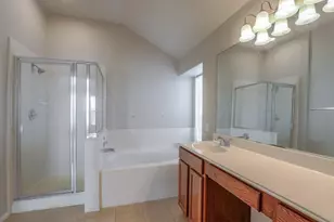 19819 Whispering Hollow Ln, Katy, TX 77449 - Photo 16