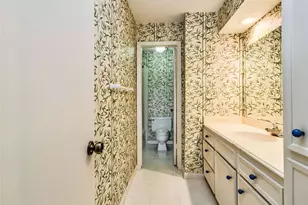 8022 La Brea Dr, Houston, TX 77083 - Photo 32