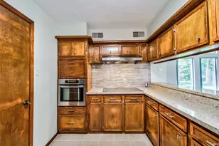 8022 La Brea Dr, Houston, TX 77083 - Photo 20
