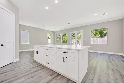 15038 Wunderlust Ln, Houston, TX 77069 - Photo 12