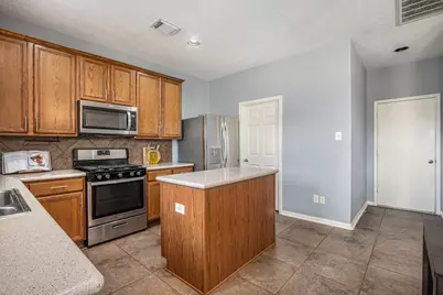 9719 Opal Rock Drive, Rosharon, TX 77583 - Photo 12