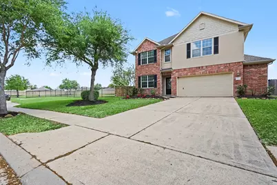 9719 Opal Rock Drive, Rosharon, TX 77583 - Photo 2