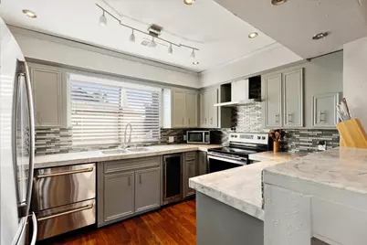 727 Davis Road, League City, TX 77573 - Photo 10