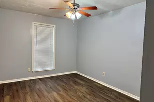 3007 Wagon Trail Dr, Sugar Land, TX 77479 - Photo 14