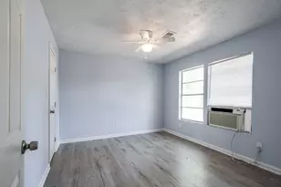 288 County Rd 3316B, Cleveland, TX 77327 - Photo 16