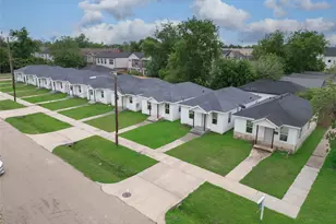 4904 Lee St, Houston, TX 77020 - Photo 1