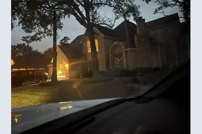 49 Rolling Links Court, The Woodlands, TX 77380 - Photo 2