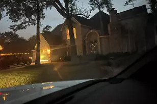 49 Rolling Links Ct, The Woodlands, TX 77380 - Photo 2