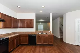 16 Leisure Shore Ct, Manvel, TX 77578 - Photo 4