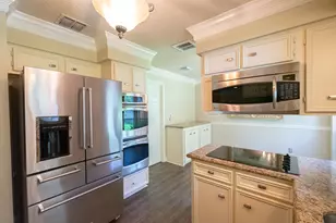 5105 Apple Springs Dr, Pearland, TX 77584 - Photo 8