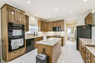 16723 Chewton Glen St, Tomball, TX 77377 - Photo 6