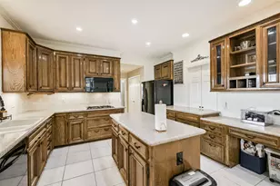 16723 Chewton Glen St, Tomball, TX 77377 - Photo 8