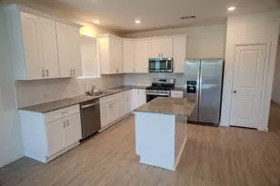 3111 Clydesdale Dr, Alvin, TX 77511 - Photo 8