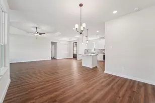 840 Barton Place Dr, Cleveland, TX 77327 - Photo 12