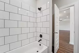 840 Barton Place Dr, Cleveland, TX 77327 - Photo 32