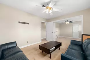 27202 Wells Ln, Conroe, TX 77385 - Photo 26
