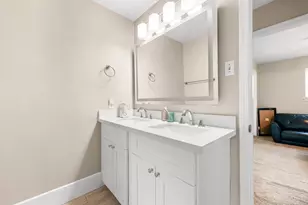 27202 Wells Ln, Conroe, TX 77385 - Photo 14