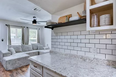 1121 Panama Street, Houston, TX 77009 - Photo 10