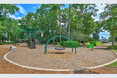 136 Mockingbird Trails Drive, Willis, TX 77318 - Photo 22