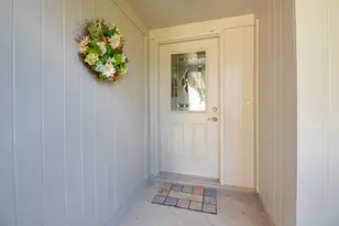 3923 Issacks Way, Sugar Land, TX 77479 - Photo 4