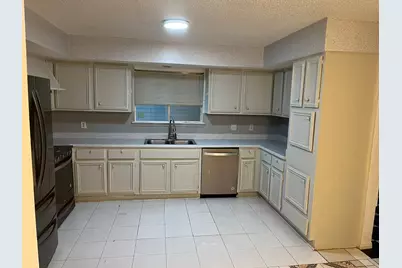 12915 Ashford Knoll Drive, Houston, TX 77082 - Photo 14
