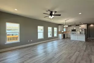 865 Palmetto Dr, Crystal Beach, TX 77650 - Photo 10