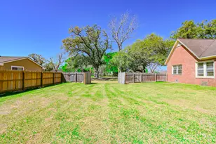 2801 Avenue I, Bay City, TX 77414 - Photo 46