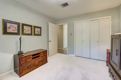 1843 Round Lake Drive, Houston, TX 77077 - Photo 32