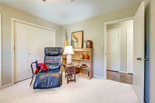 1843 Round Lake Dr, Houston, TX 77077 - Photo 36