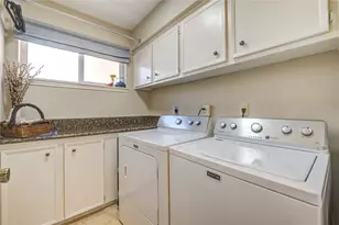 1843 Round Lake Dr, Houston, TX 77077 - Photo 30