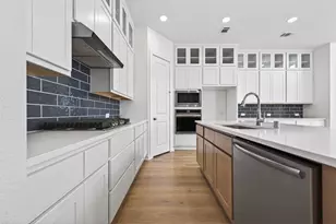 16518 Texas Hill Country Rd, Cypress, TX 77433 - Photo 14