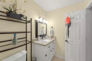 615 Cypress Ave, Fresno, TX 77545 - Photo 34