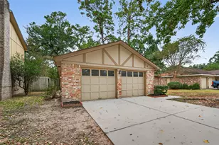 23919 Farm Hill Rd, Spring, TX 77373 - Photo 2